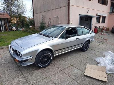 Usata Alfa Romeo GTV 129 CV (94 kW) 1984 Argento Coupé