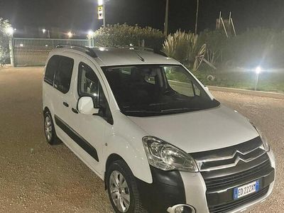 Usata Citroën Berlingo 111 CV (81 kW) 2011 Bianco Monovolume