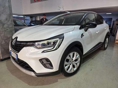 Usata Renault Captur RS Line 101 CV (74 kW) 2021 Bianco SUV