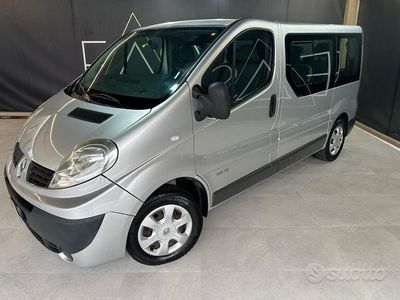 usata Renault Trafic * 9 POSTI / IVA ESPOSTA *