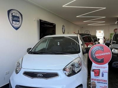 Usata Kia Picanto 68 CV (50 kW) 2015 Bianco Utilitaria