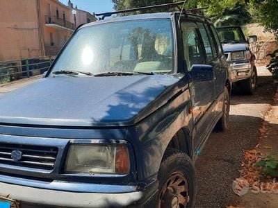 Usata Suzuki Vitara 96 CV (70 kW) 1995 Blu SUV
