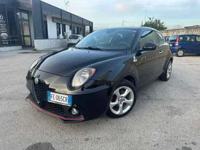 Usata Alfa Romeo MiTo Super 95 CV (69 kW) 2016 Nero Utilitaria