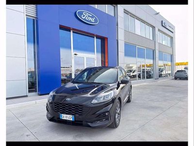 Usata Ford Kuga ST-Line 120 CV (88 kW) 2022 Agate black SUV