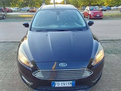 Usata Ford Focus Titanium S 120 CV (88 kW) 2016 Nero Station wagon