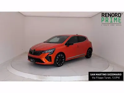 Usata Renault Clio Techno 101 CV (74 kW) 2025 Orange valencia Utilitaria