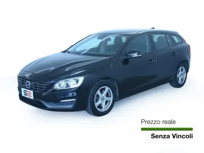 Usata Volvo V60 Kinetic 116 CV (85 kW) 2015 Nero Station wagon