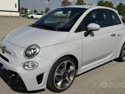 Usata Abarth 595 145 CV (106 kW) 2022 Grigio Berlina