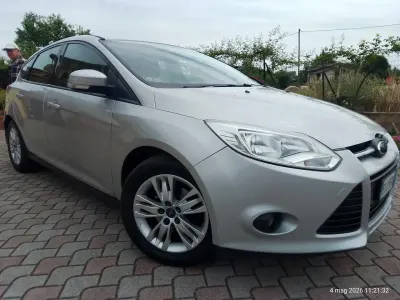 Usata Ford Focus Titanium 115 CV (84 kW) 2012 Grigio Berlina