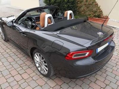 Usata Fiat 124 Spider Lusso 140 CV (102 kW) 2017 Cabrio