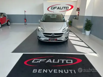 Usata Opel Corsa 90 CV (66 kW) 2017 Grigio Utilitaria