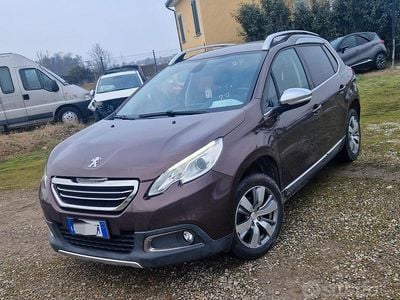 Usata Peugeot 2008 Allure 82 CV (60 kW) 2014 Marrone SUV