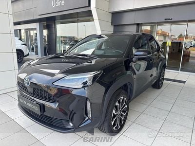 Usata Toyota Yaris Cross Trend 116 CV (85 kW) 2022 Nero SUV