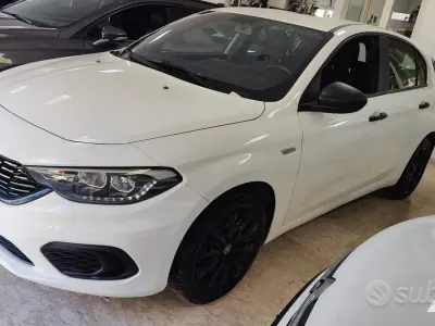 Usata Fiat Tipo Street 95 CV (69 kW) 2021 Bianco Berlina