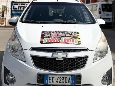 Usata Chevrolet Spark 68 CV (50 kW) 2010 Bianco Utilitaria