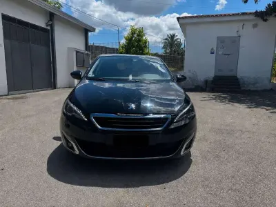 Usata Peugeot 308 120 CV (88 kW) 2016 Nero Berlina