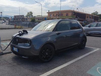 Honda e