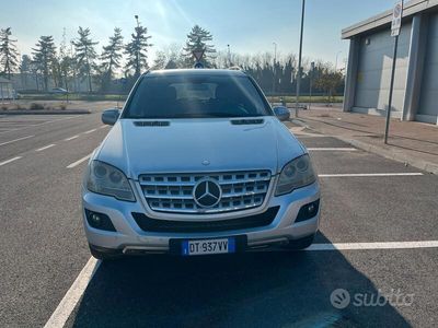 Mercedes ML320