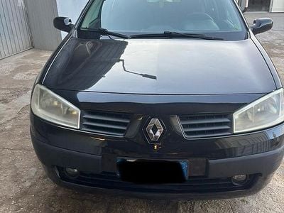 Nero Usata 2005 Renault Mégane II Berlina | 1700 €