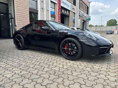 Usata Porsche 911 Carrera S 450 CV (330 kW) 2023 Nero metallizzato Coupé