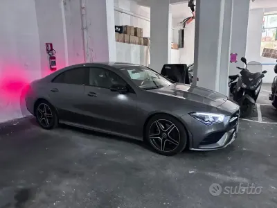 Usata Mercedes CLA200 Business 163 CV (119 kW) 2020 Grigio Coupé