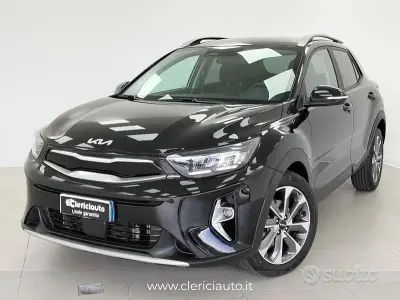Usata Kia Stonic Style 120 CV (88 kW) 2023 Nero SUV