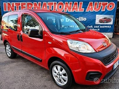 Usata Fiat Qubo Lounge 77 CV (56 kW) 2016 Rosso Monovolume