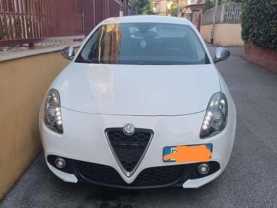 Usata Alfa Romeo Giulietta Super 120 CV (88 kW) 2017 Bianco Utilitaria