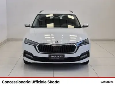 Usata Skoda Octavia Ambition 116 CV (85 kW) 2021 Bianco Station wagon