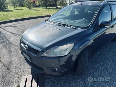 Occasion Ford Focus 109 ch (80 kW) 2010 Bleue Monospace