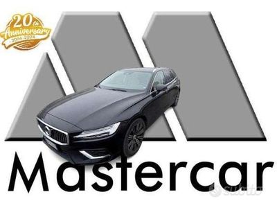 Usata Volvo V60 Inscription 197 CV (144 kW) 2021 Nero Station wagon