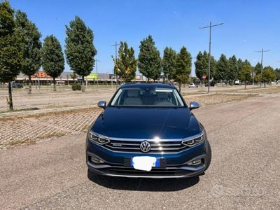 VW Passat Alltrack