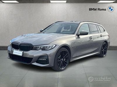 Usata BMW 330e M Sport 292 CV (214 kW) 2022 Oxide grey metallic Station wagon