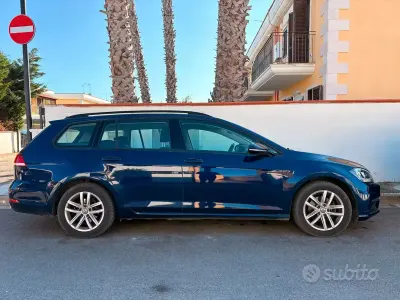 Usata VW Golf VII 116 CV (85 kW) 2019 Bluazzurro Station wagon