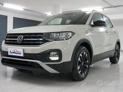 Usata VW T-Cross 95 CV (69 kW) 2022 Grigio SUV