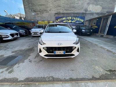 Usata Hyundai i10 67 CV (49 kW) 2020 Bianco Utilitaria