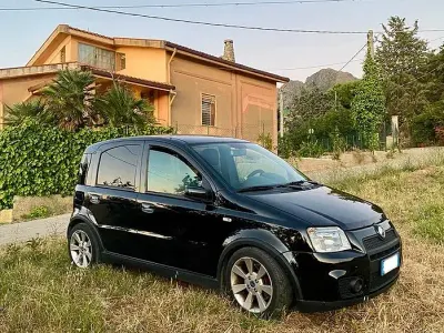 Usata Fiat Panda 101 CV (74 kW) 2007 Nero Utilitaria