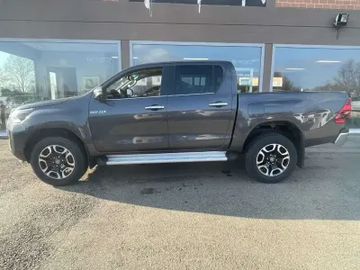 Nuova Toyota HiLux Executive 150 CV (110 kW) 2026 Bianco Pick-up