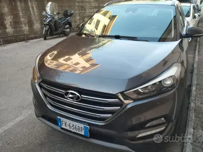 Usata Hyundai Tucson 141 CV (103 kW) 2017 Marrone SUV
