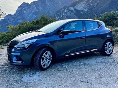 Usata Renault Clio IV 90 CV (66 kW) 2017 Grigio Berlina