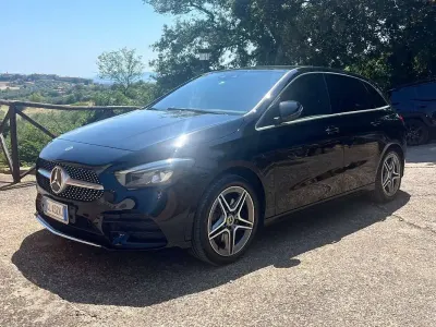 Usata Mercedes B250 Premium 160 CV (117 kW) 2022 Nero Utilitaria