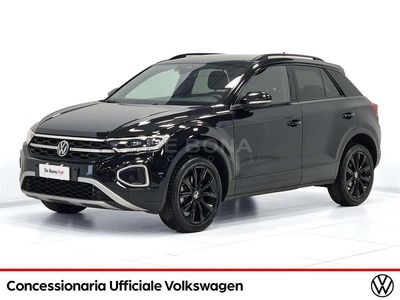 Usata VW T-Roc R-line 150 CV (110 kW) 2023 Nero SUV