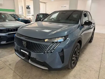 Usata Peugeot 3008 GTi 136 CV (100 kW) 2025 Blu/azzurro SUV