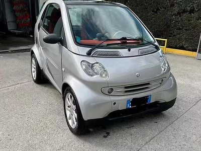 Begagnad Smart ForTwo Coupé 41 HK (30 kW) 2005 Grå Sportkupé