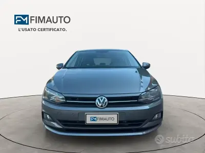 Usata VW Polo 95 CV (69 kW) 2020 Grigio Utilitaria