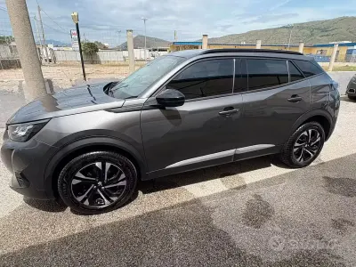 Usata Peugeot 2008 Allure 131 CV (96 kW) 2021 Grigio SUV