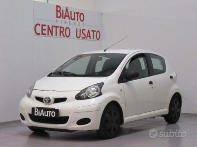 usata Toyota Aygo 1.0 12V VVT-i 5 porte Now Connect del 2011 usata a Sesto Fiorentino