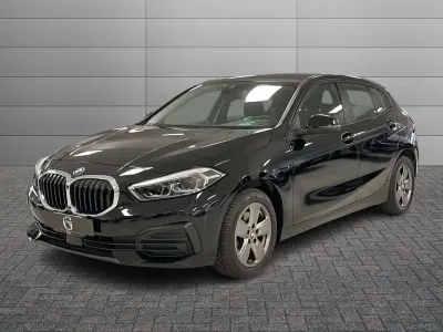 Usado BMW 116 Advantage 116 CV (85 kW) 2022 Gris Utilitario