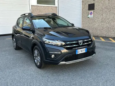 Usata Dacia Sandero Comfort 91 CV (66 kW) 2023 Generico
