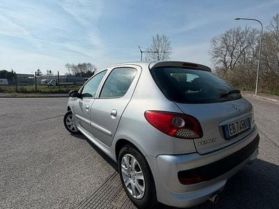 Usata Peugeot 206+ 60 CV (44 kW) 2010 Grigio Utilitaria